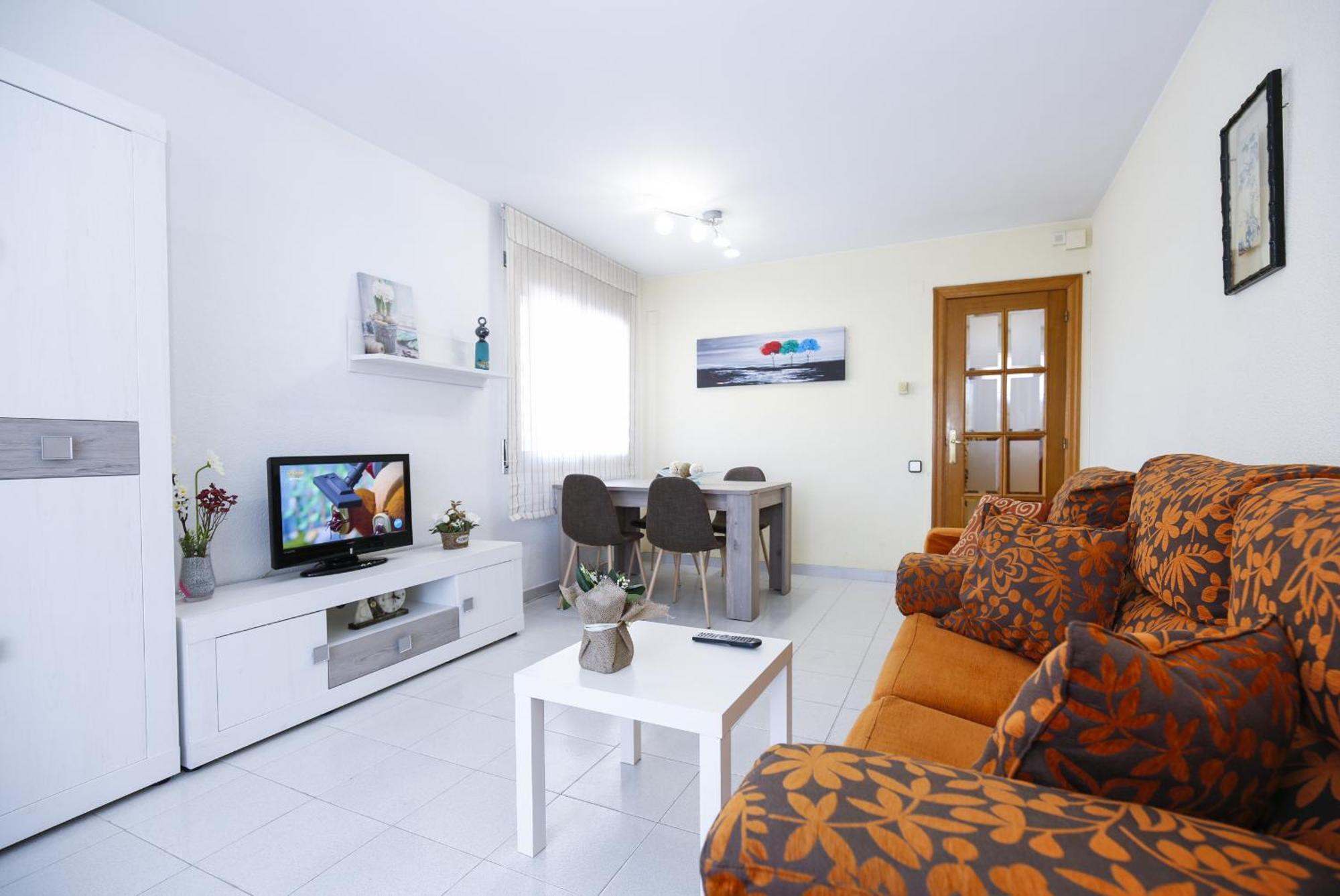 Santillana Homestay By Turismar Salou Exterior photo